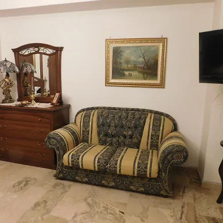 Casa Emma 121 Партинико